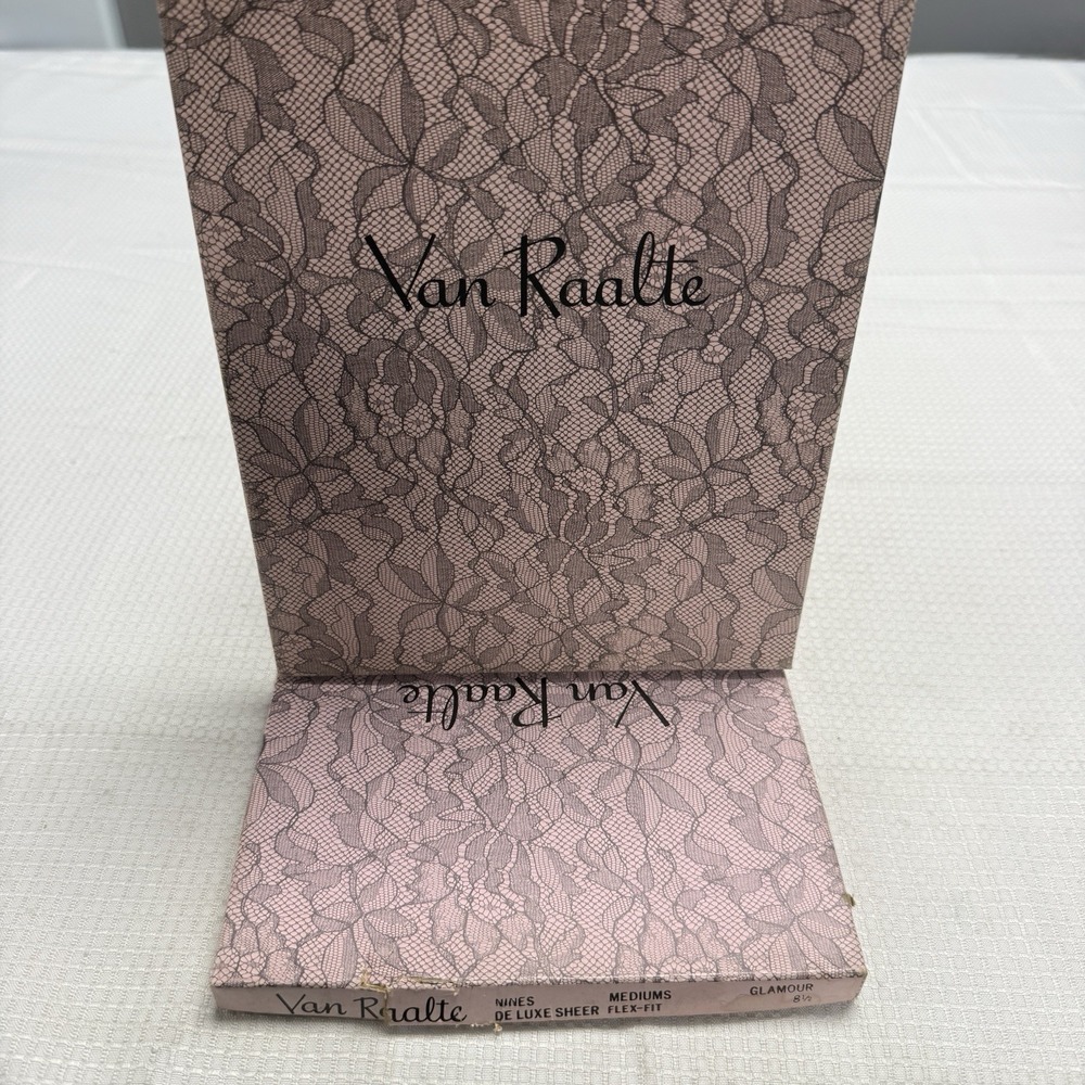 6 Vtg 50s Van Raalte‎ Nines Deluxe Glamour 8.5 Nylon Stockings Seams New 2 Boxes